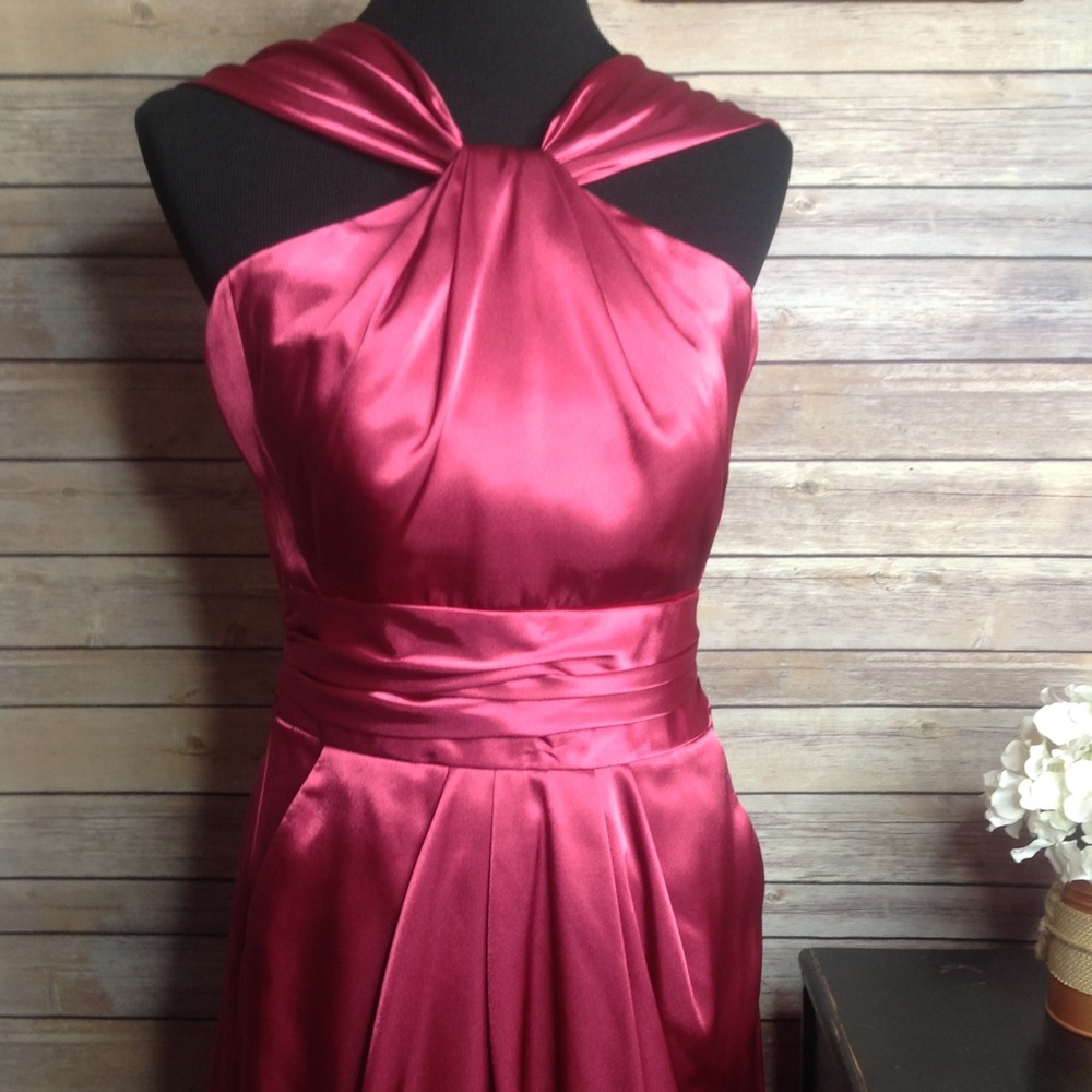 Sateen Short Bridesmaid Dress with Halter